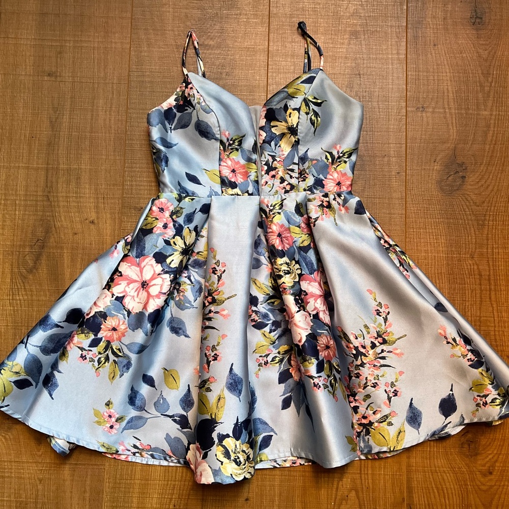 Multi colored adjustable strap formal dress